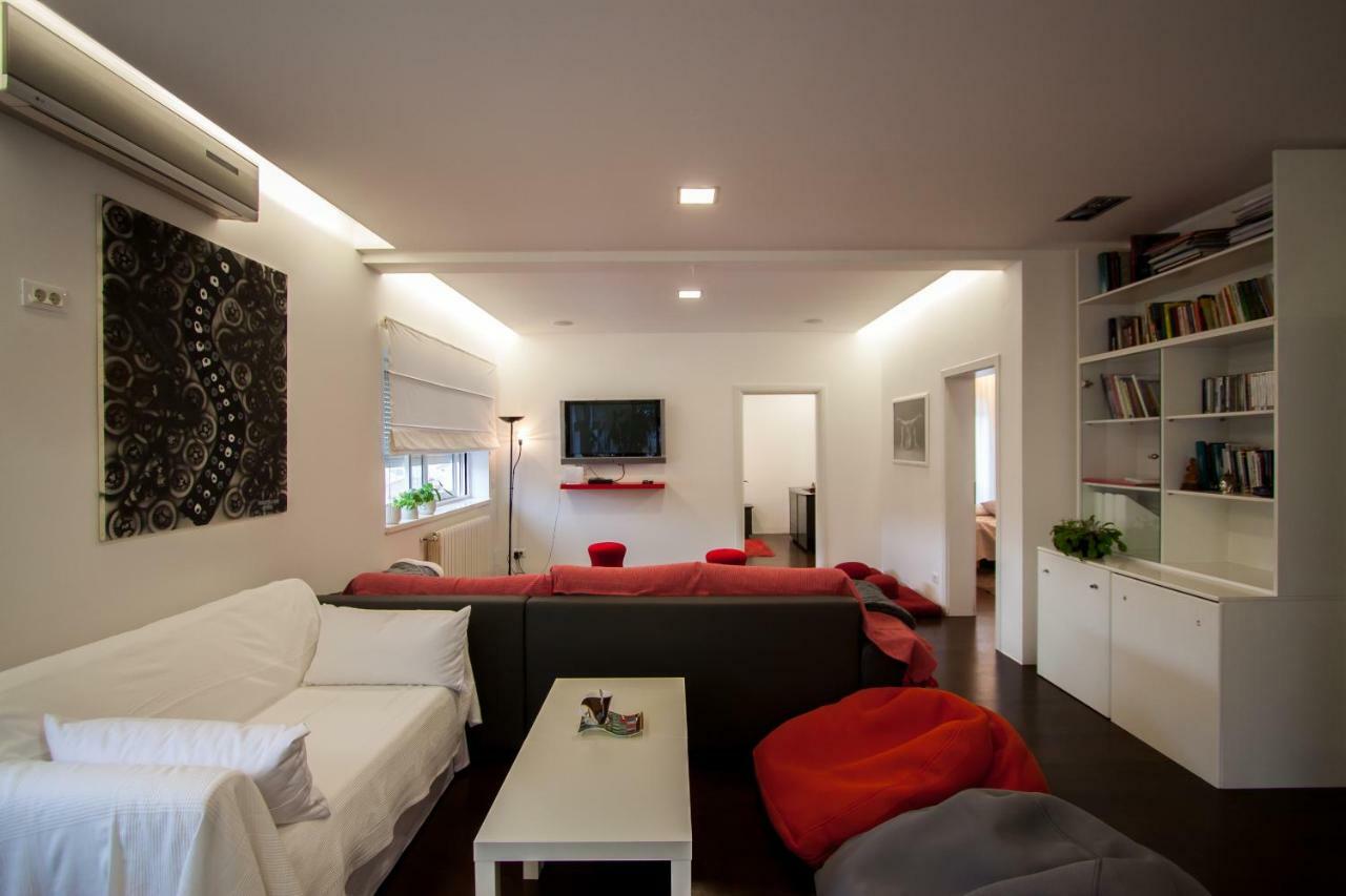 Zen & Art Suite Pula Exterior photo